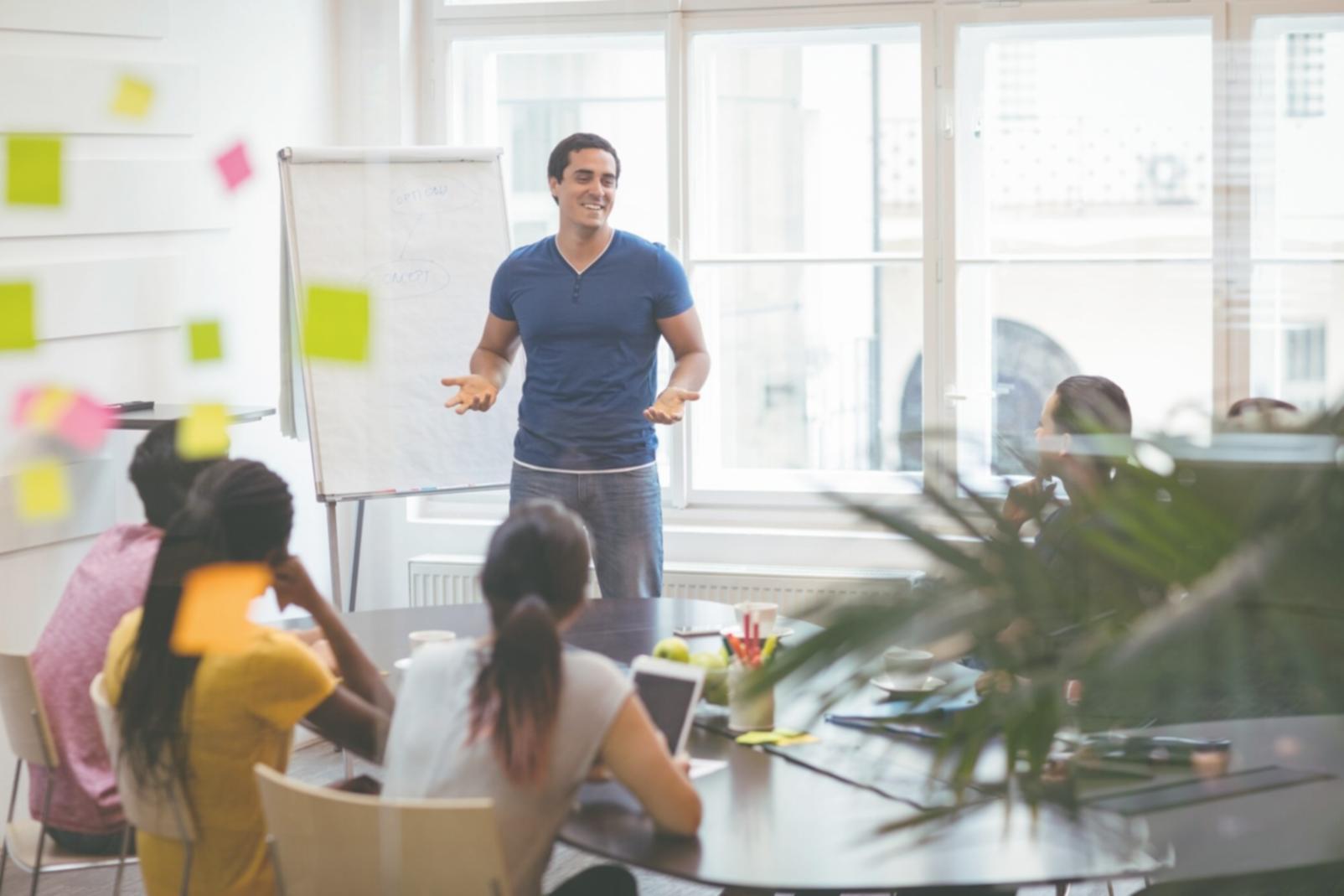 Erfolgreiche Absolventen bei der Zertifikatsverleihung